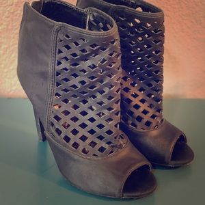 Very cute open toe high heels